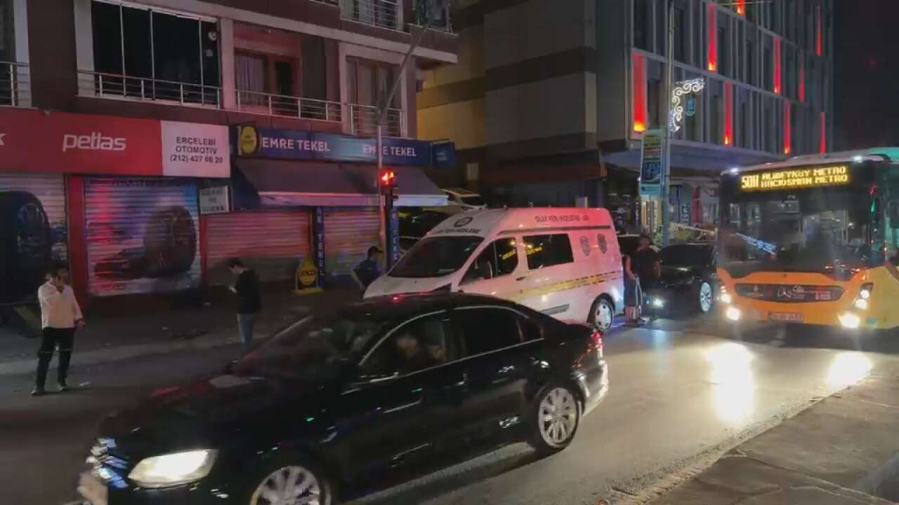 Oto galeriye silahlı saldırı! Ensar Sever öldü, 3 de yaralı var 3